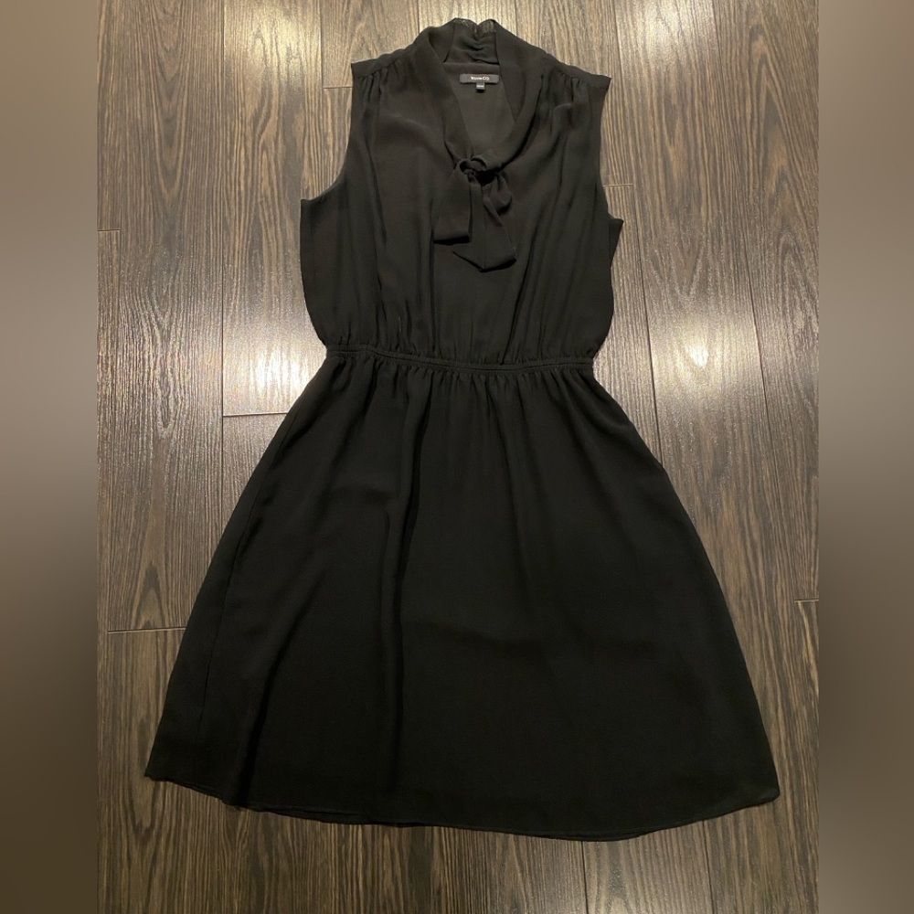 RW&Co Black Sleeveless Dress with neck tie size xs